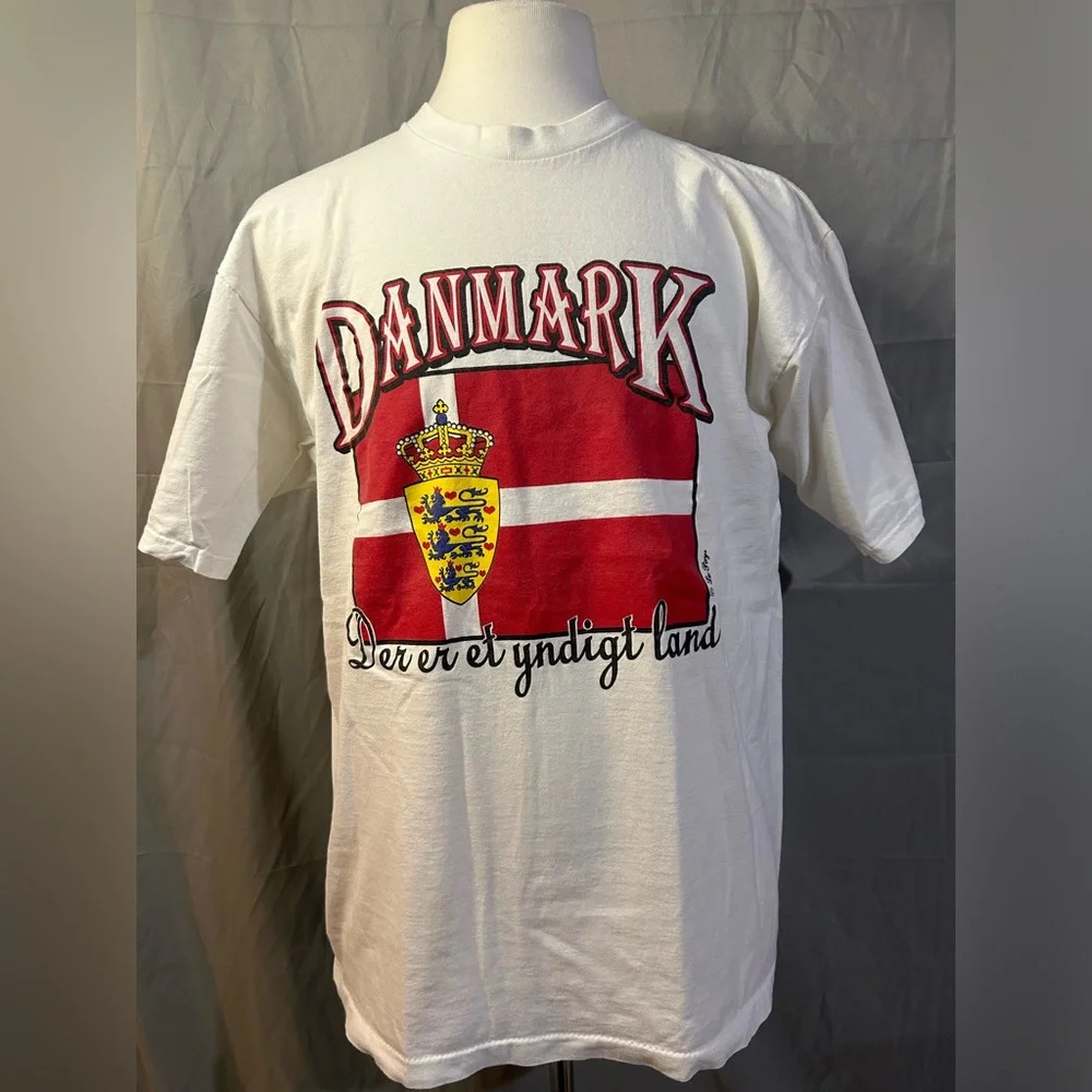 Vintage 90s Denmark Flag Logo single stitch Distressed T-Shirt size XL